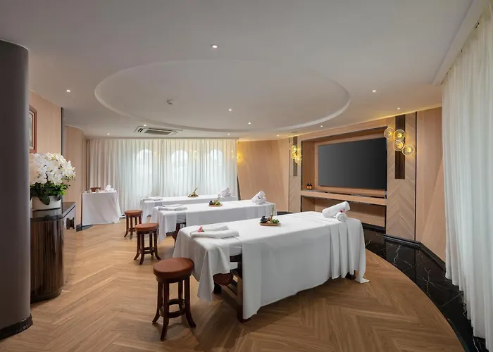 Luna Cruise Luxury Bay 5*
