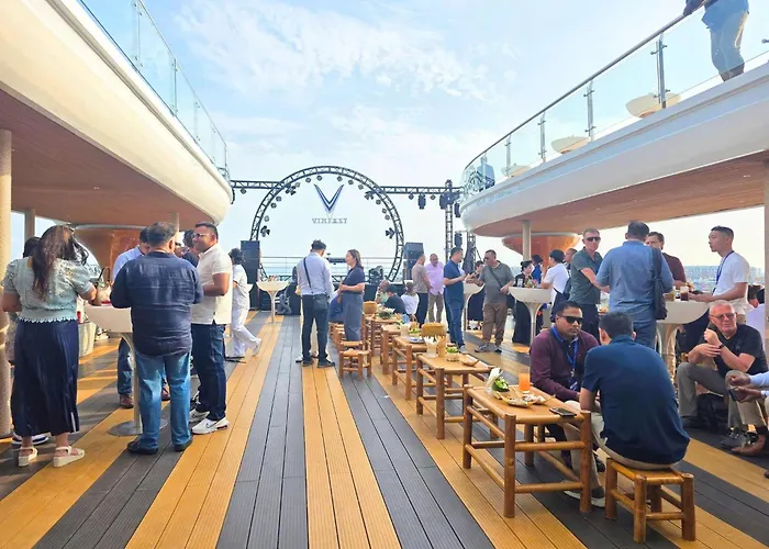 Luna Cruise Luxury Bay  5*